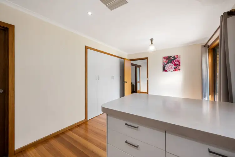 Fifth view of Homely house listing, 528 Regina Avenue, North Albury NSW 2640