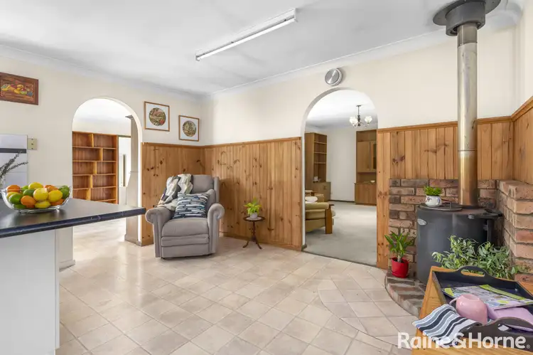 Fifth view of Homely house listing, 27 Amundsen Avenue, Shoalhaven Heads NSW 2535