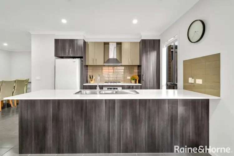 Sixth view of Homely house listing, 35 Peppertree Parade, Craigieburn VIC 3064