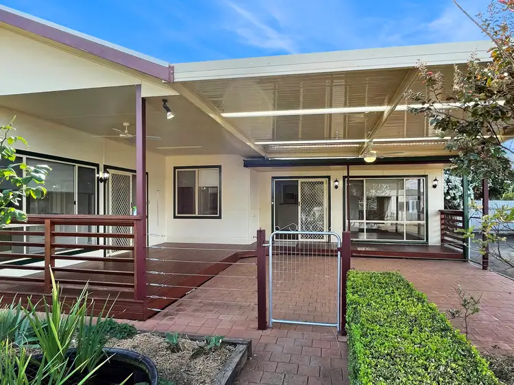 2 Henry Street, Hillston NSW 2675