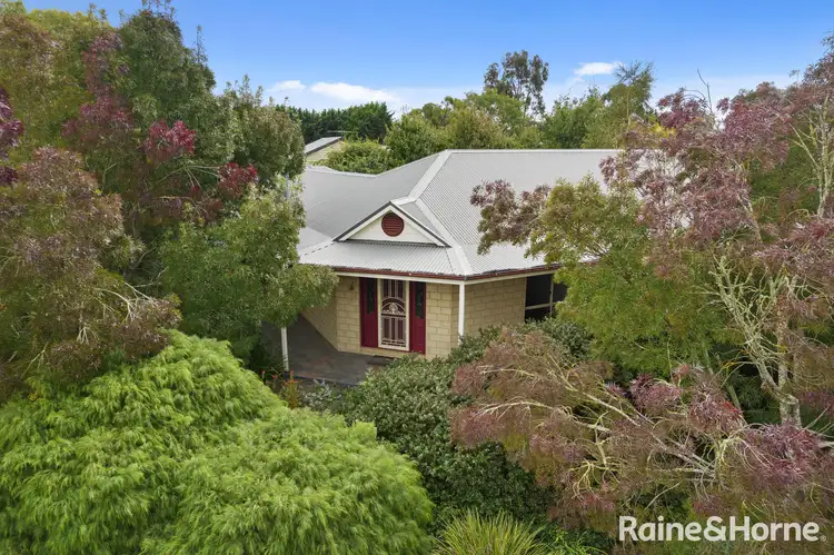 61 Skyline Drive, Gisborne VIC 3437