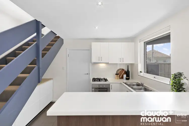 Fifth view of Homely townhouse listing, 2/100 Plumpton Avenue, Glenroy VIC 3046