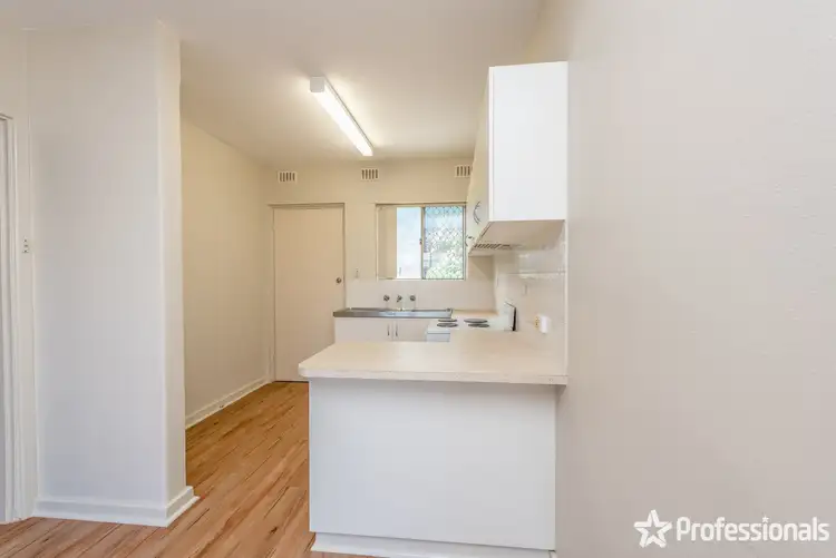 Fourth view of Homely unit listing, 2/121 Gregory Street, Beachlands WA 6530