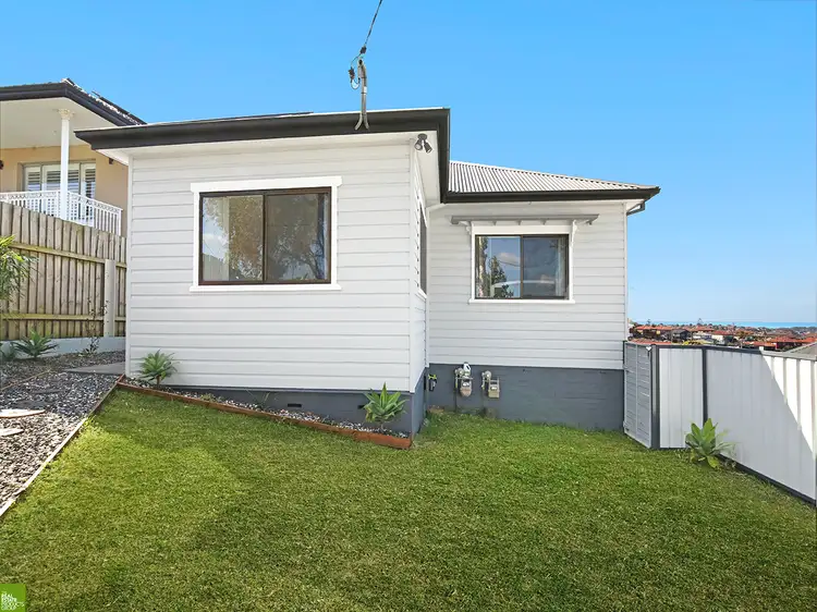 19 & 19A Lake Heights Road, Lake Heights NSW 2502