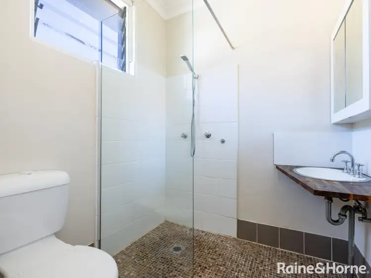 Fifth view of Homely house listing, 2/31 Seymour Street, Bathurst NSW 2795
