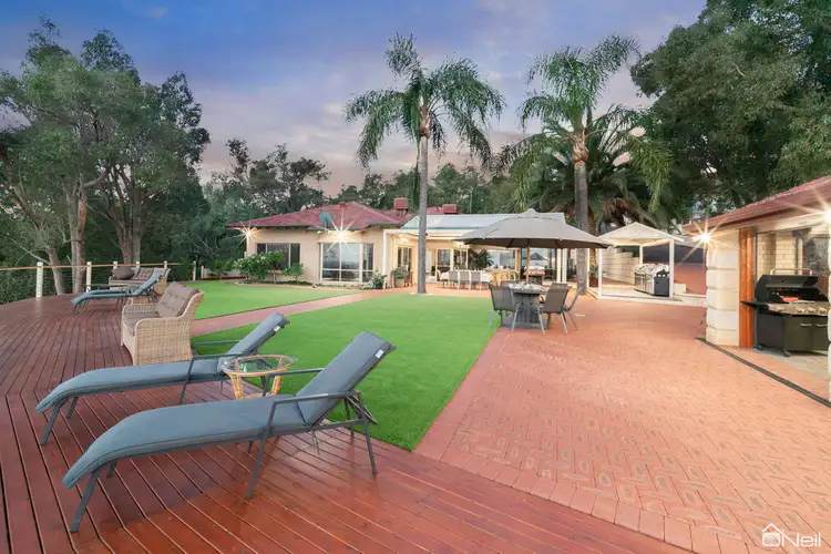 31 Bromfield Drive, Kelmscott WA 6111