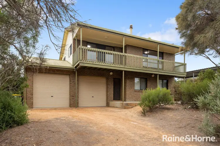 383 Esplanade, Coffin Bay SA 5607