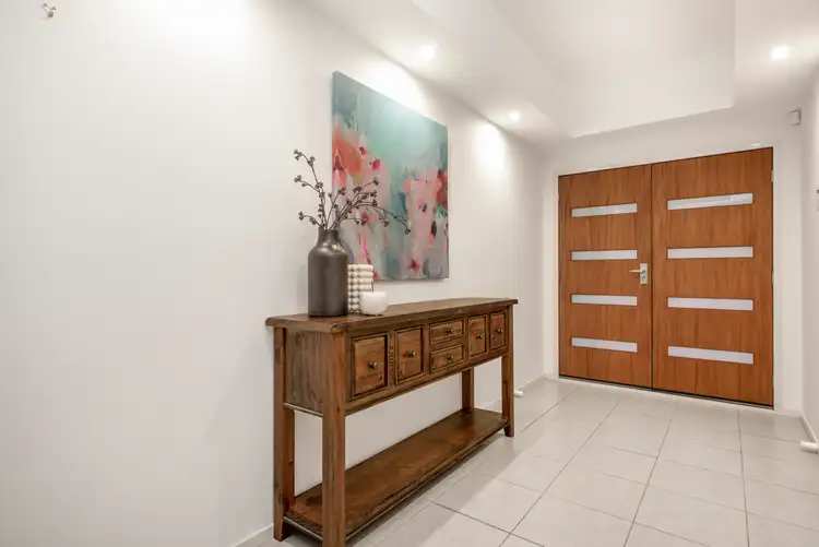 Second view of Homely house listing, 25 Murchison Link, Pakenham VIC 3810