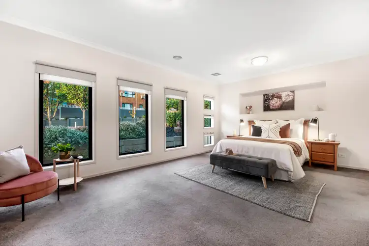 Third view of Homely house listing, 25 Murchison Link, Pakenham VIC 3810
