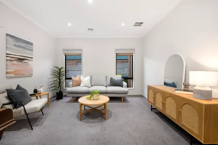 Fifth view of Homely house listing, 25 Murchison Link, Pakenham VIC 3810