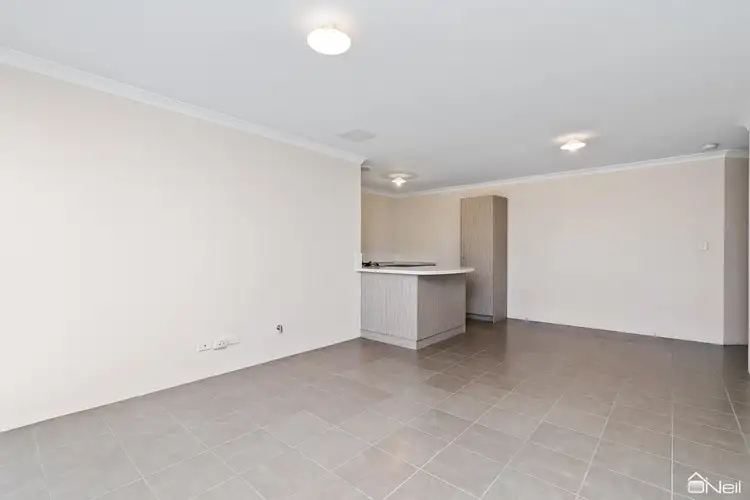 Fourth view of Homely house listing, 2/18 Mountain View, Kelmscott WA 6111