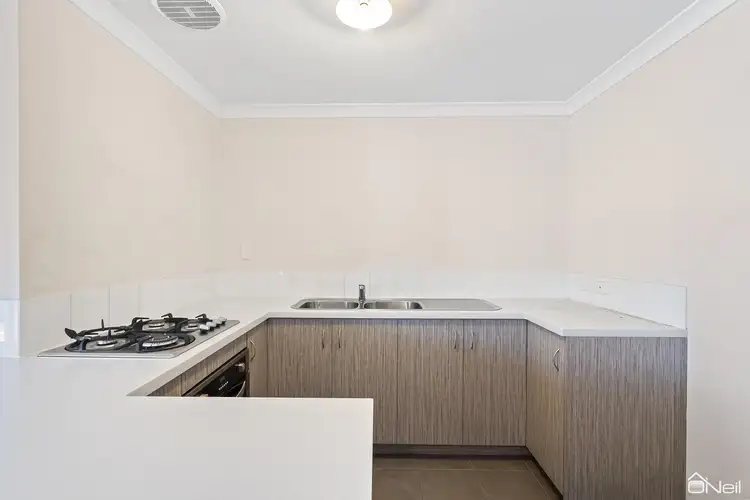 Fifth view of Homely house listing, 2/18 Mountain View, Kelmscott WA 6111