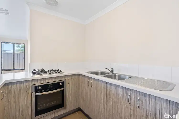Sixth view of Homely house listing, 2/18 Mountain View, Kelmscott WA 6111