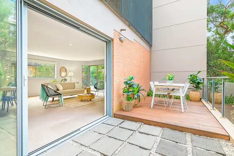 Fourth view of Homely apartment listing, 2/32 The Crescent, Dee Why NSW 2099