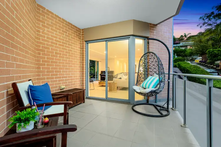 Fifth view of Homely apartment listing, 2/32 The Crescent, Dee Why NSW 2099