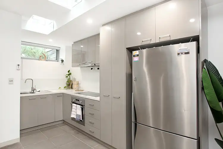 Fourth view of Homely apartment listing, 4a/261 Nelson Place, Williamstown VIC 3016