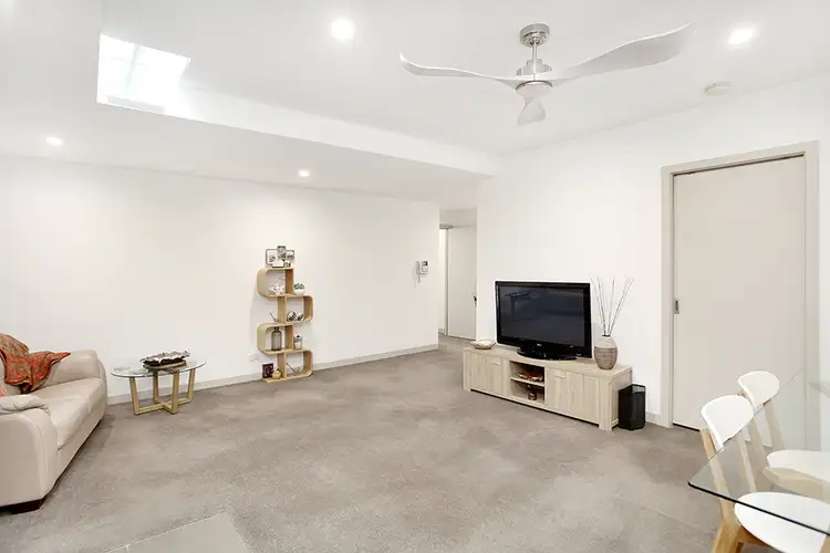 Fifth view of Homely apartment listing, 4a/261 Nelson Place, Williamstown VIC 3016