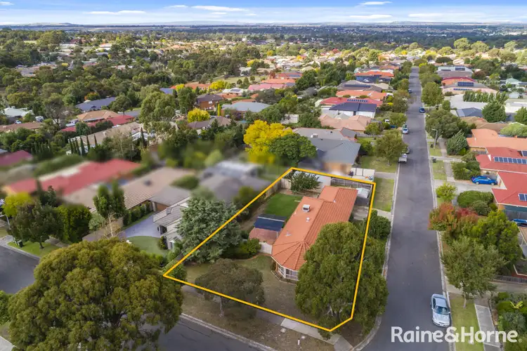 57 Olive Grove, Sunbury VIC 3429