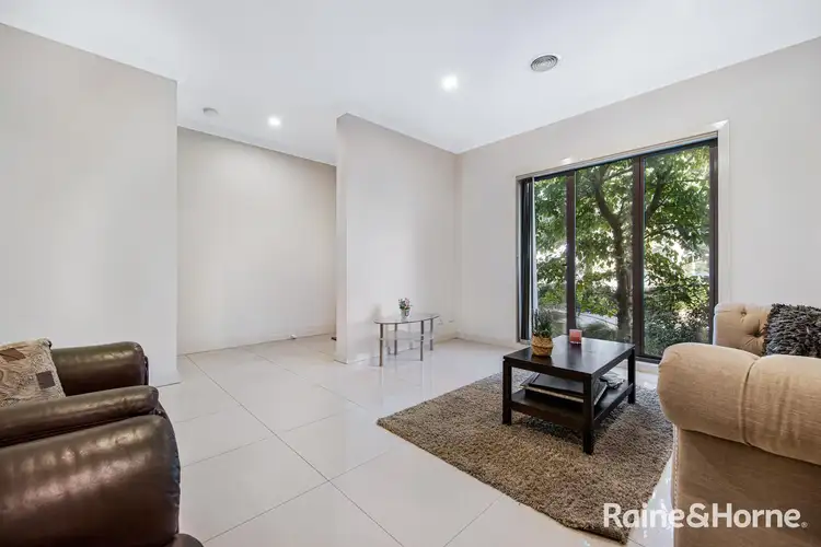 Third view of Homely townhouse listing, 2/72 Lynbrook Boulevard, Lynbrook VIC 3975