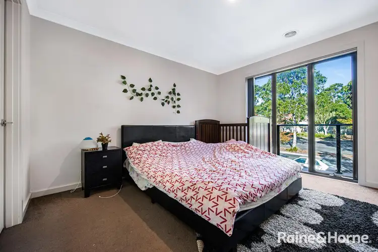Sixth view of Homely townhouse listing, 2/72 Lynbrook Boulevard, Lynbrook VIC 3975