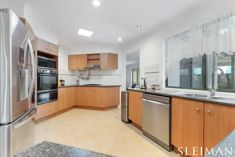 Fifth view of Homely house listing, 22 Brindalee Way, Hillside VIC 3037