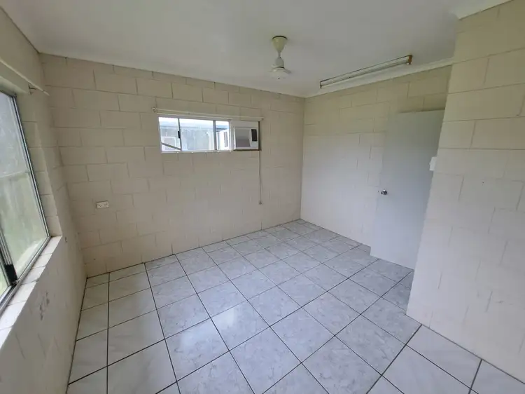 Fifth view of Homely unit listing, 5/6 Bon Villa Avenue, Belvedere QLD 4860
