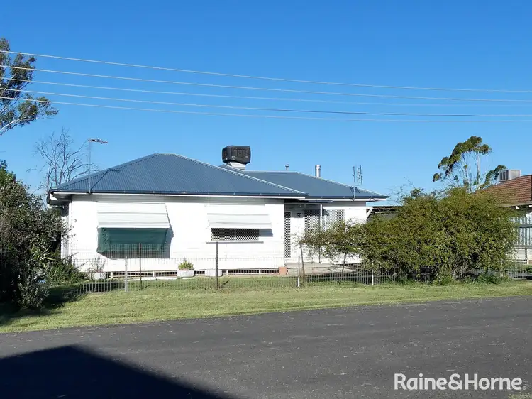 Main view of Homely house listing, 10 Downer Avenue, Moree NSW 2400