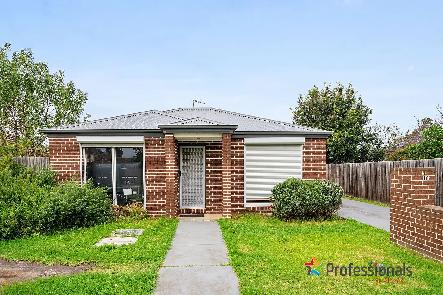 Main view of Homely unit listing, 1/10 Miles Street, Deer Park VIC 3023