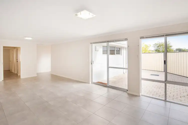 Fifth view of Homely house listing, 1/13 Bayou Court, Geographe WA 6280