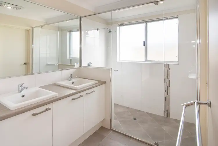 Seventh view of Homely house listing, 1/13 Bayou Court, Geographe WA 6280