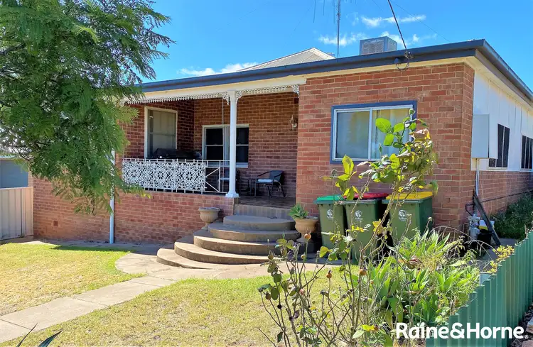 13 Park Street, Parkes NSW 2870