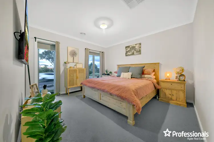 Seventh view of Homely house listing, 35 Leafy View Esplanade, Harkness VIC 3337
