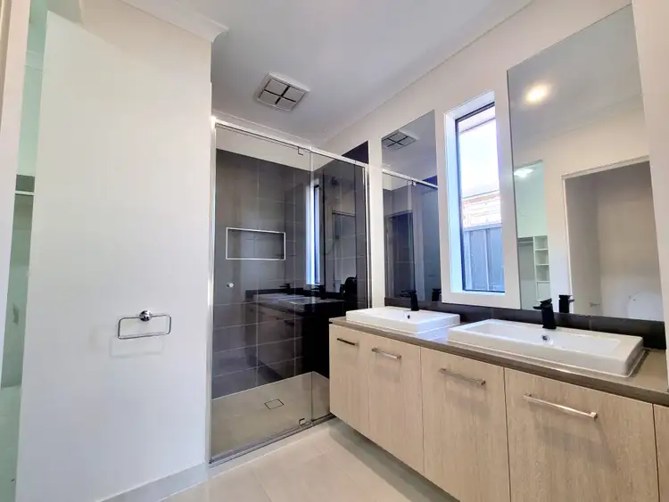 Fifth view of Homely house listing, 175 Clara Avenue, Truganina VIC 3029