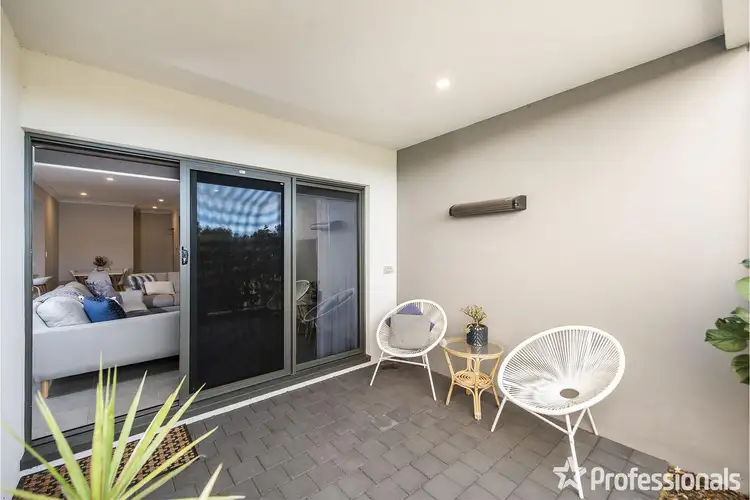 Main view of Homely unit listing, 2/14 Gelirah Lane, Martin WA 6110