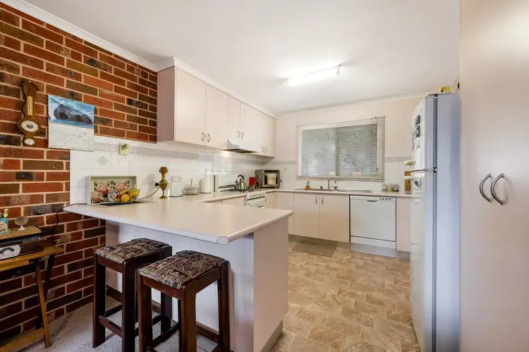 Fifth view of Homely house listing, 4/631 Pearsall Street, Lavington NSW 2641