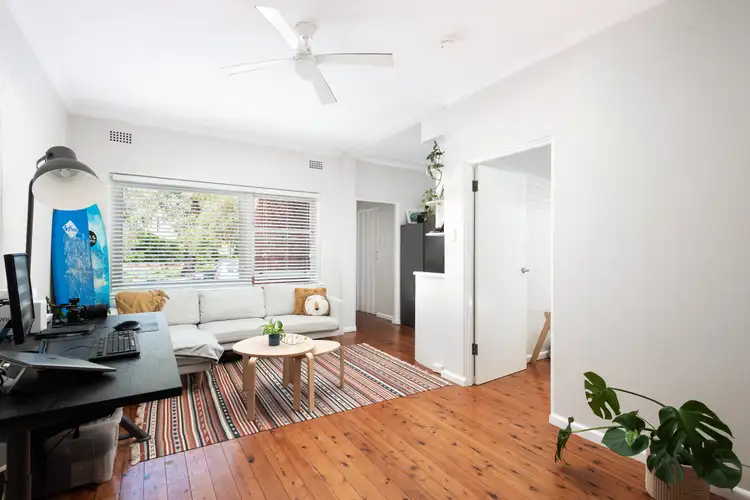 Third view of Homely apartment listing, 2/3 Caronia Avenue, Cronulla NSW 2230