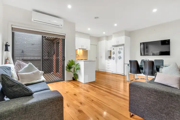 Fourth view of Homely villa listing, 3/15 Wattleglen Street, Craigieburn VIC 3064
