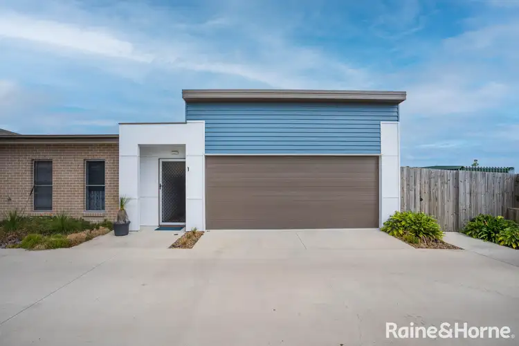 1/1 Links Court, Urraween QLD 4655