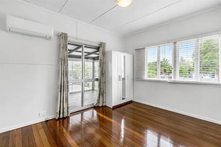 Fifth view of Homely house listing, 4 Salkeld Street, Tarragindi QLD 4121