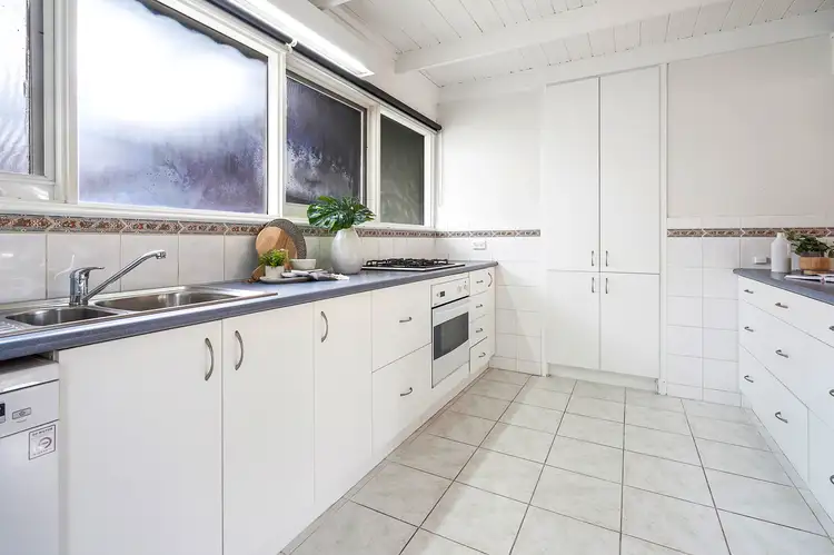 Fifth view of Homely unit listing, 1/8 Hawke Street, Parkdale VIC 3195