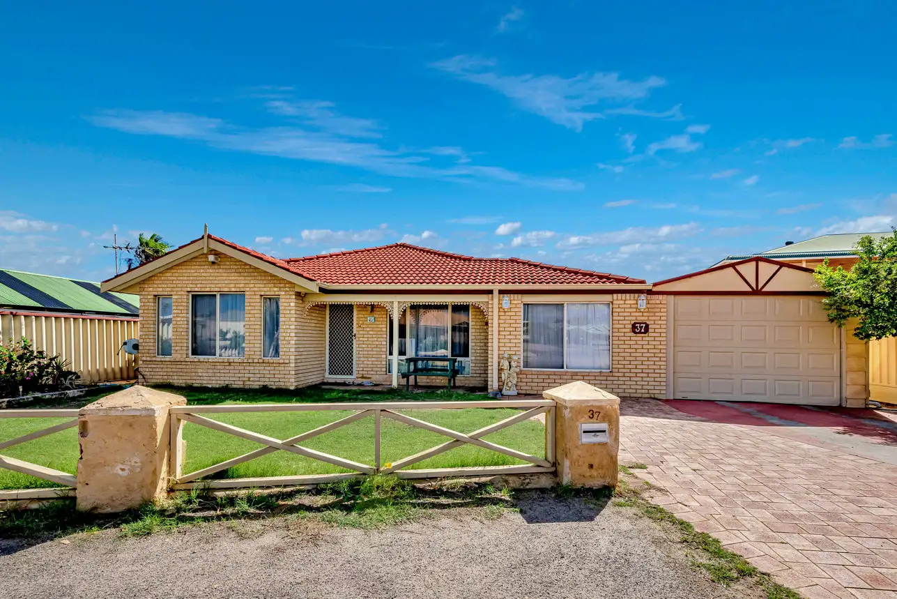 Main view of Homely house listing, 37 Ashton Close, Mount Tarcoola WA 6530