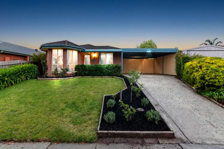 27 Godwin Crescent