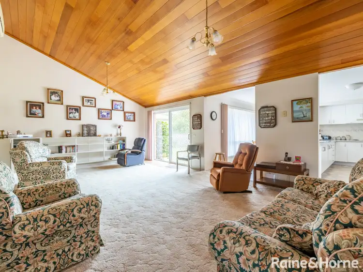 Second view of Homely house listing, 7 Thomas Close, South Bathurst NSW 2795