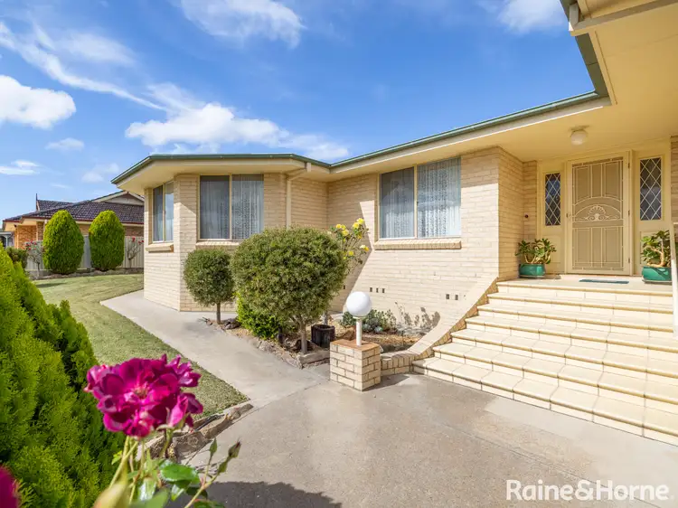 Second view of Homely house listing, 8 Maple Close, Kelso NSW 2795