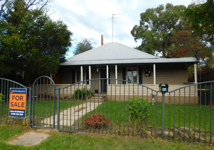 96 Cassilis St, Coonabarabran NSW 2357