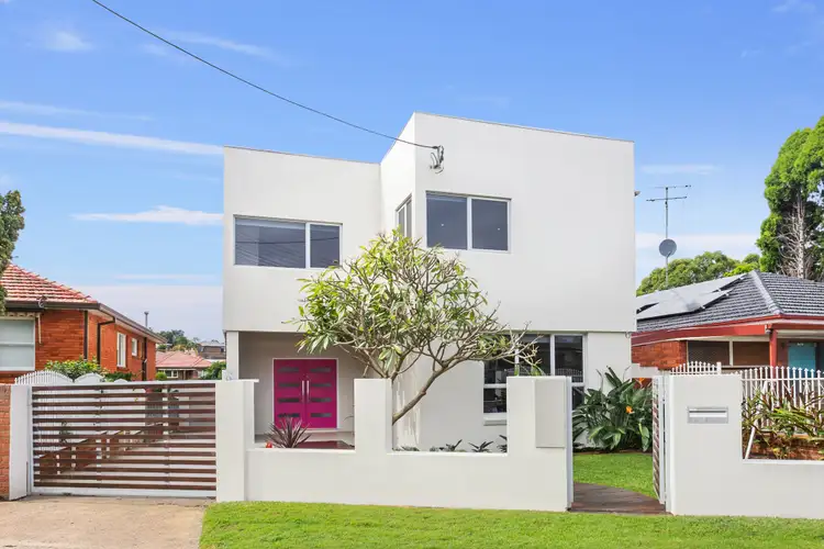 4 Flatrock Road, Kingsgrove NSW 2208