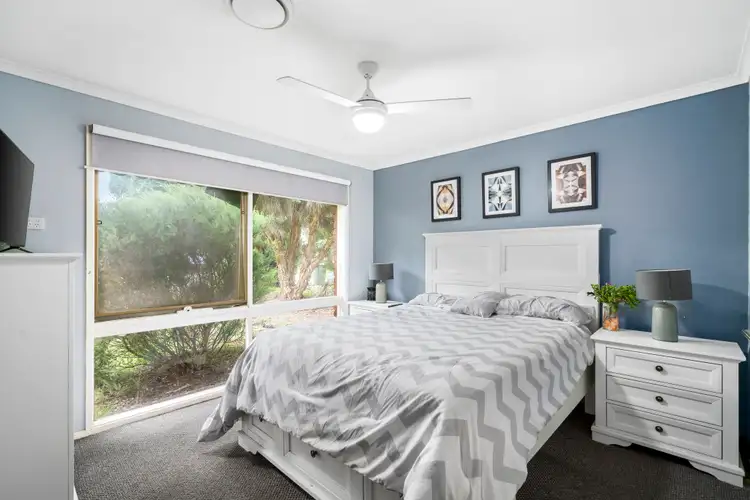 Sixth view of Homely house listing, 7 St Andrews Court, Sunbury VIC 3429