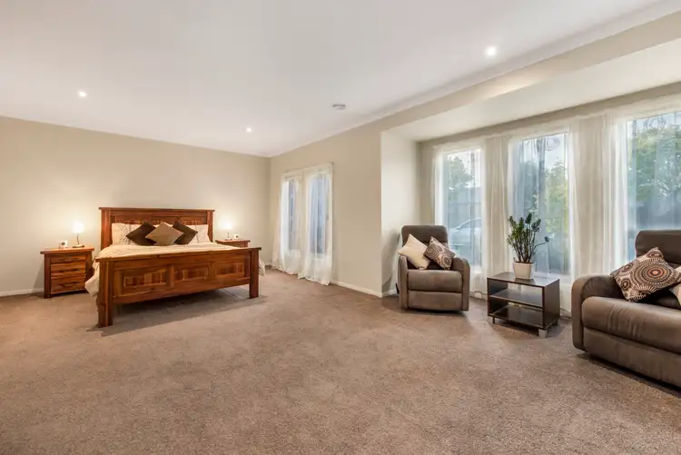 Second view of Homely house listing, 6 Howqua Place, Pakenham VIC 3810