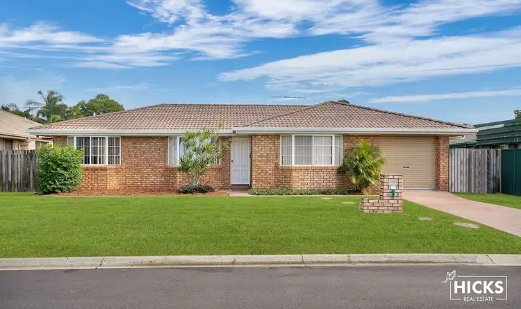 12 Columbia Drive, Beachmere QLD 4510