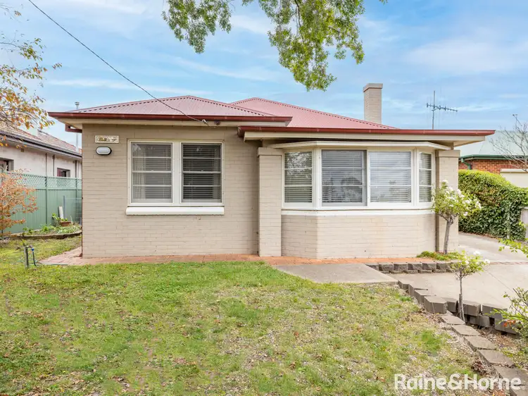 126 Mitre Street, Bathurst NSW 2795